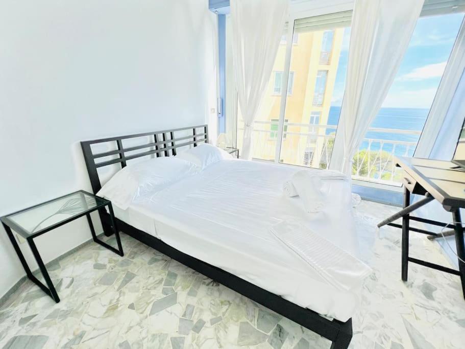 Suite Sunset 22 - Fronte Mare 산레모 외부 사진